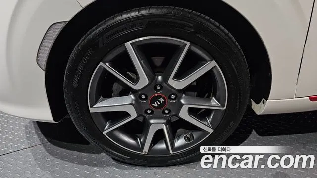 Kia Soul Booster id 2886749 из Кореи 15