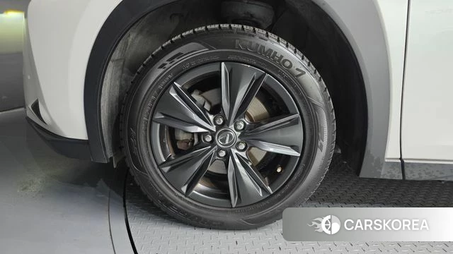 Lexus UX250h id 4458507 из Кореи 25