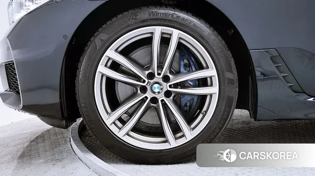 BMW 6 Series GT (G32) id 3509560 из Кореи 15