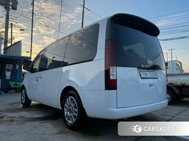 Hyundai Staria id 4904629 из Кореи 14