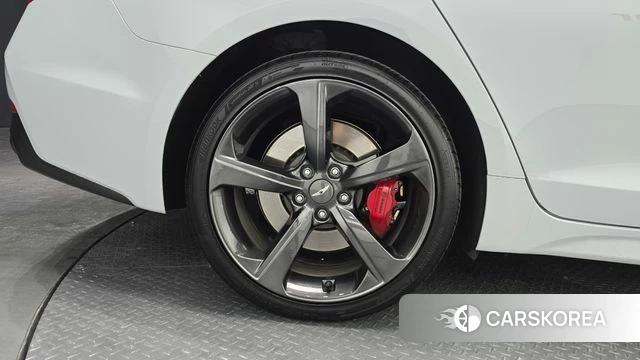 Genesis G70 id 3936904 из Кореи 16