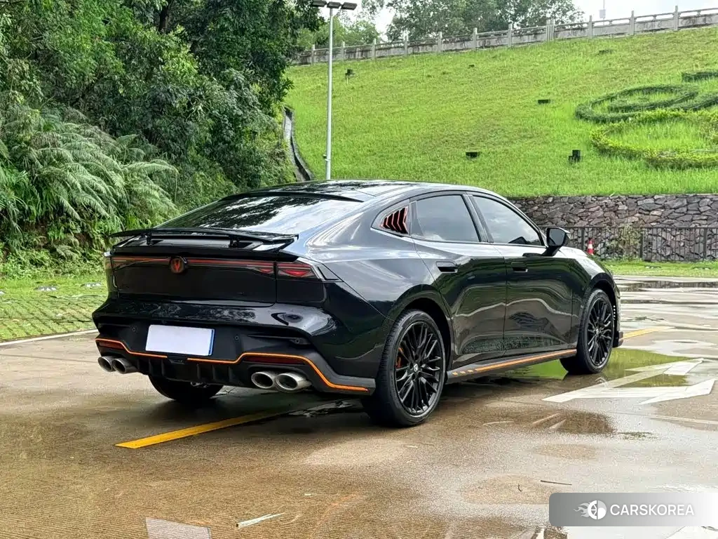 Chang'an UNI-V 2026 Черный из Китая, фото 5