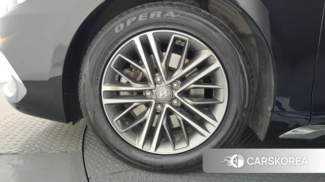 Hyundai Grandeur IG id 3942981 из Кореи 15