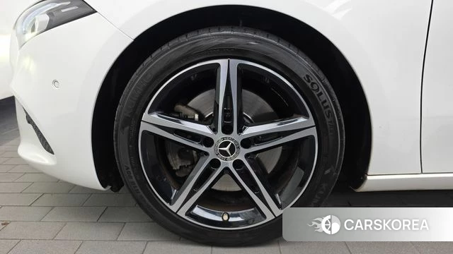 Mercedes-Benz A-Class W177 id 4881922 из Кореи 27