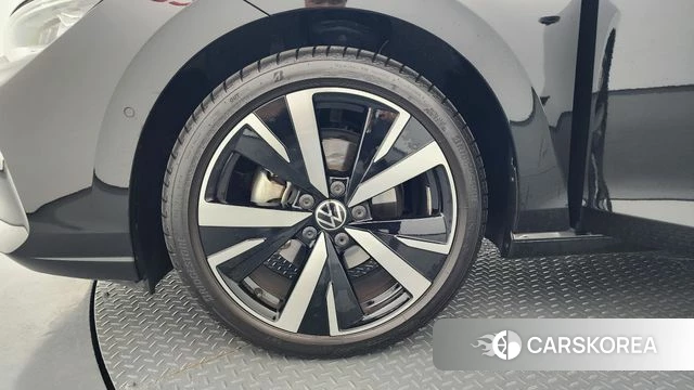 Volkswagen Golf 8th Generation id 4499490 из Кореи 29