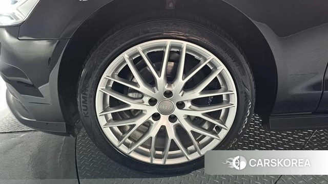 Audi New A6 id 4448021 из Кореи 15