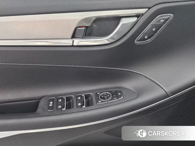 Hyundai The New Grandeur IG id 3060273 из Кореи 15