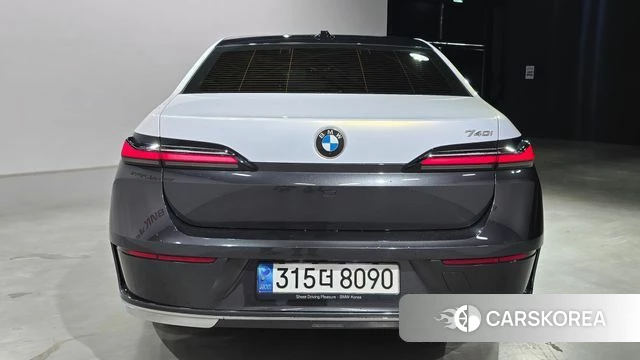 BMW 7 Series (G70) id 4401099 из Кореи 13