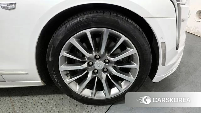 Cadillac CT6 id 3844600 из Кореи 15