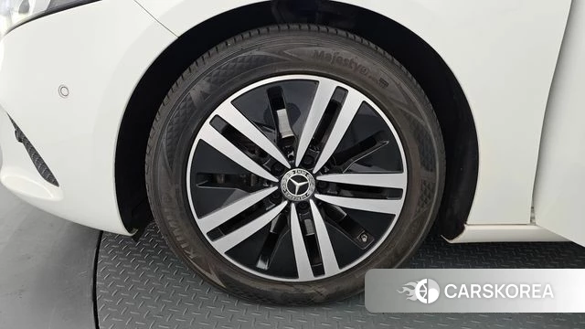 Mercedes-Benz A-Class W177 id 4445836 из Кореи 15