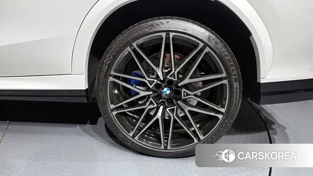 BMW X6M (G06) id 2909995 из Кореи 15