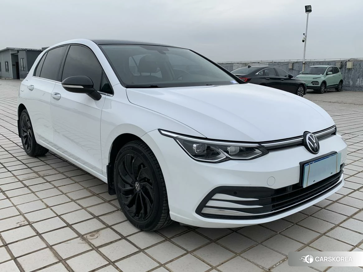 Volkswagen Golf 2021 Белый из Китая, фото 5