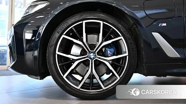 BMW 5 Series (G30) id 4324642 из Кореи 15