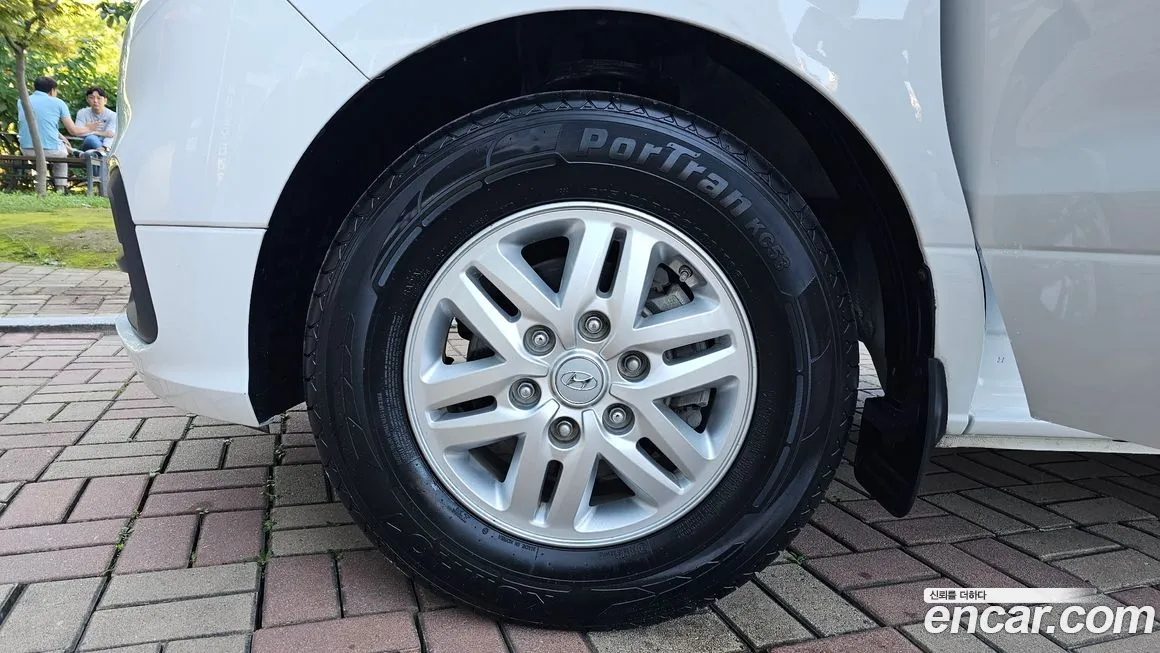 Hyundai The New Grand Starex id 1935637 из Кореи 15