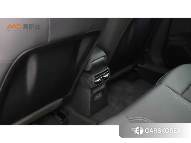 Audi A3 2024 Зеленый из Китая, фото 5