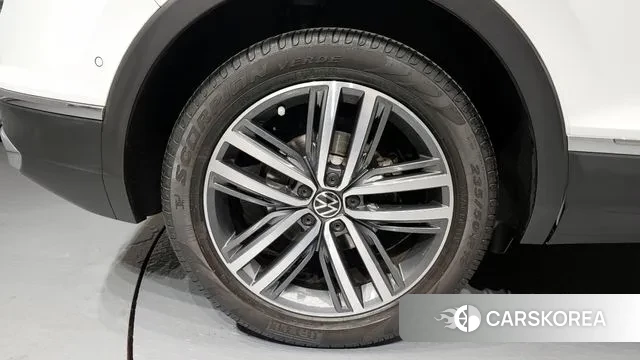 Volkswagen Tiguan second Generation id 3697130 из Кореи 15