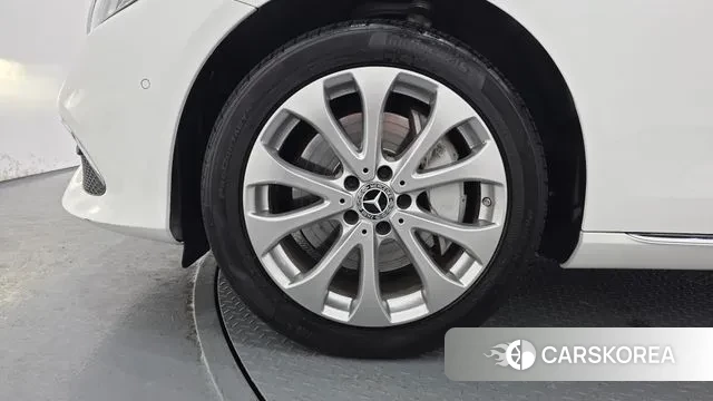 Mercedes-Benz E-Class W213 id 3728521 из Кореи 15