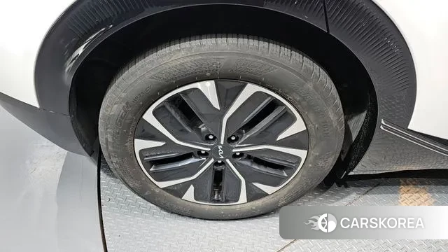 Kia EV6 id 3241440 из Кореи 15