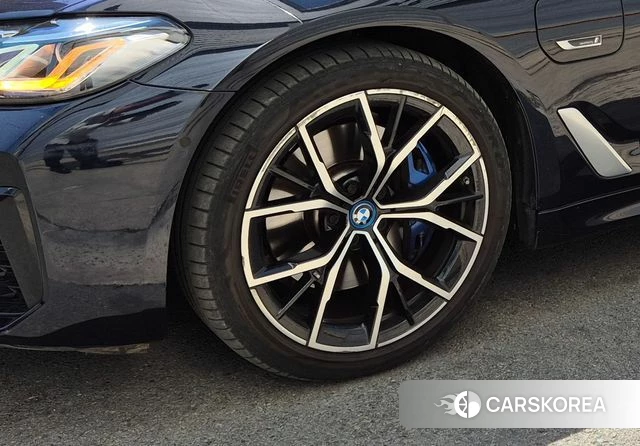 BMW 5 Series (G30) 2022 Черный из Кореи, фото 5