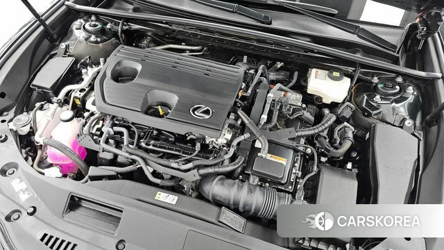Lexus ES300h 7th generation id 4847383 из Кореи 32