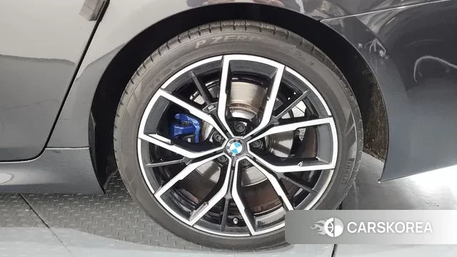 BMW 5 Series (G30) id 3438838 из Кореи 15