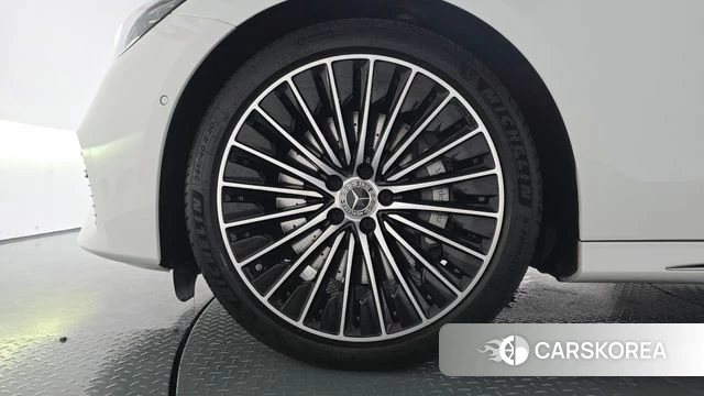 Mercedes-Benz E-Class W214 id 4487949 из Кореи 32