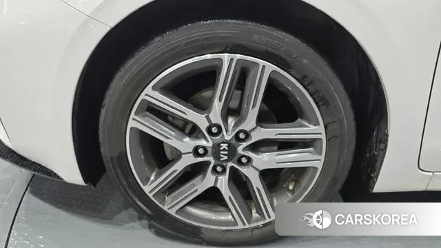 Kia Come New K3 id 3515358 из Кореи 15