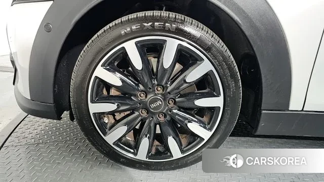 Mini Cooper S id 3610942 из Кореи 15