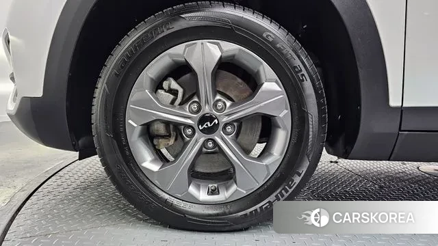 Kia Seltos id 3478490 из Кореи 15