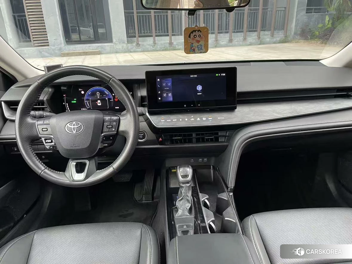 Toyota Camry 2024 Белый из Китая, фото 5
