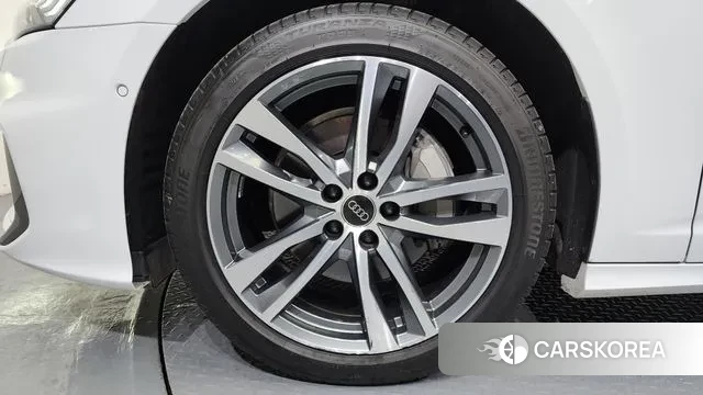 Audi A6 (C8) id 3544720 из Кореи 15