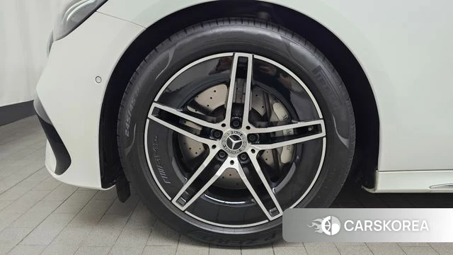 Mercedes-Benz E-Class W214 id 4359797 из Кореи 26