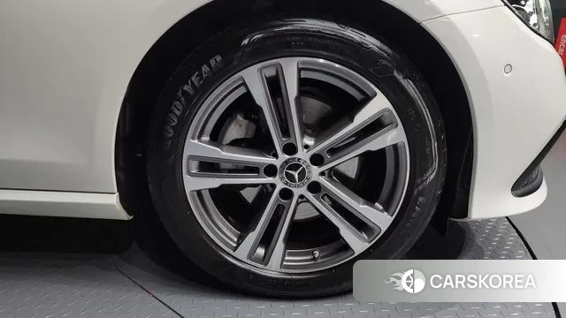 Mercedes-Benz E-Class W213 id 3405377 из Кореи 15