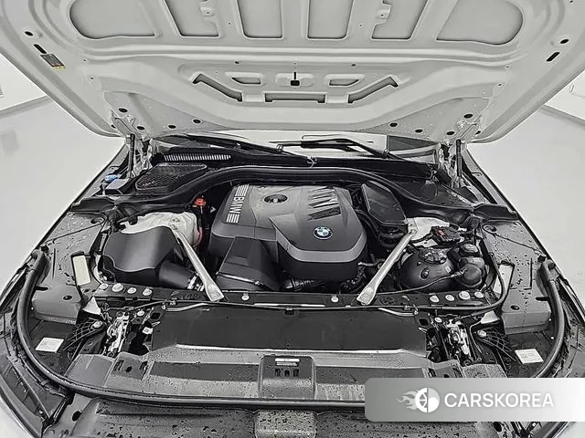 BMW 5 Series (G60) id 3689590 из Кореи 15