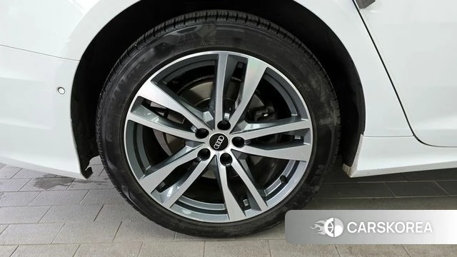 Audi A6 (C8) id 3923654 из Кореи 15