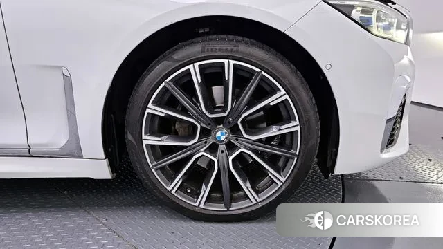 BMW 7 Series (G11) id 2990382 из Кореи 15