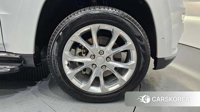 Jeep Grand Cherokee id 3833511 из Кореи 15