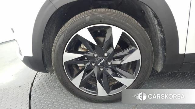 Kia Seltos id 4178761 из Кореи 15