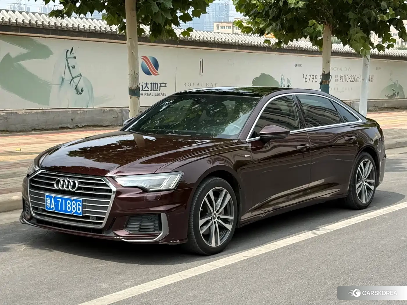 Audi A6L 2018 Red/purple из Китая, фото 5