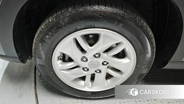 Hyundai Venue id 3903001 из Кореи 15