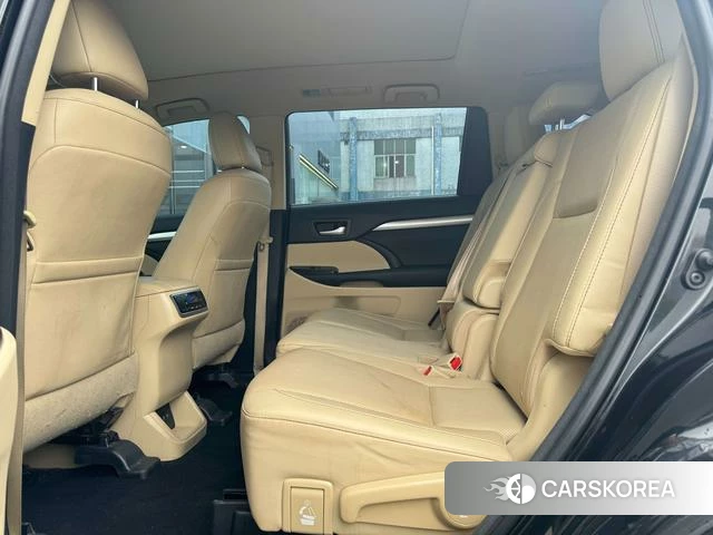 Toyota Highlander id 4222010 из Китая 7