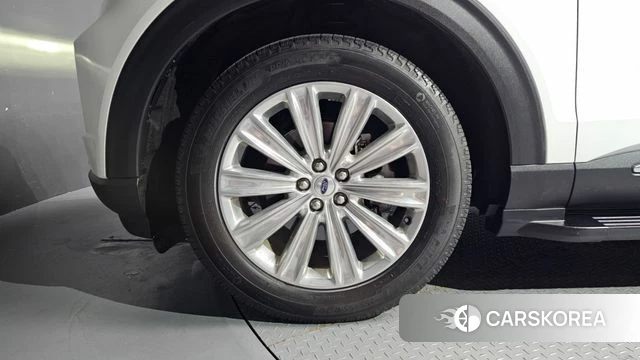 Ford Explorer 6th Generation id 4667286 из Кореи 15