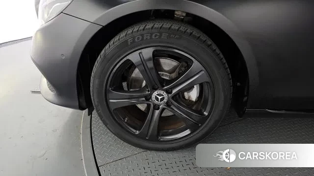 Mercedes-Benz E-Class W213 id 3439799 из Кореи 15