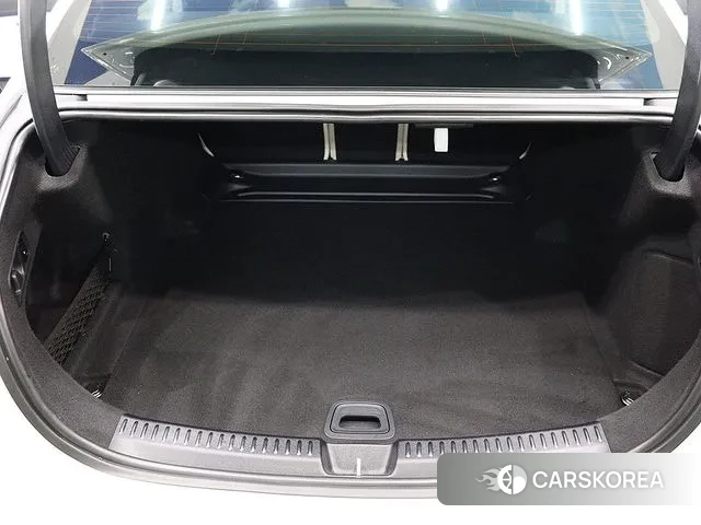 Mercedes-Benz E-Class W214 2024 Белый из Кореи, фото 6