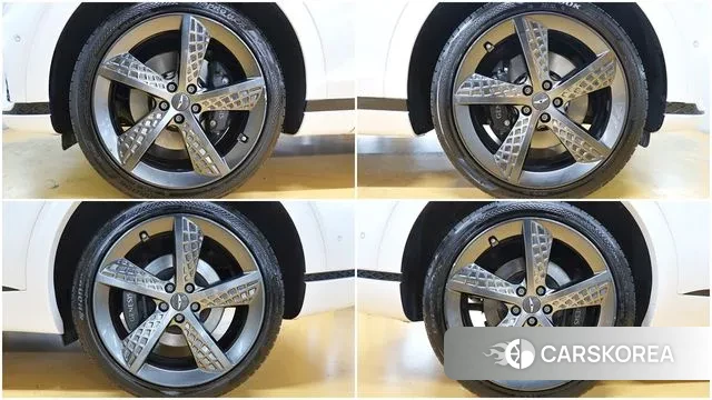 Genesis GV70 id 3776487 из Кореи 15