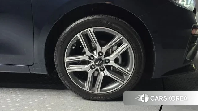 Kia Come New K3 id 3736929 из Кореи 15