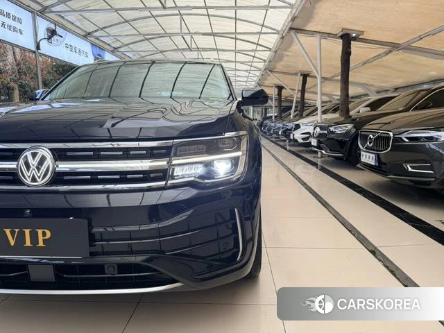 Volkswagen Tourang id 4258566 из Китая 14