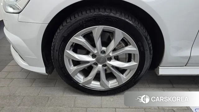 Audi New A6 id 3444853 из Кореи 15