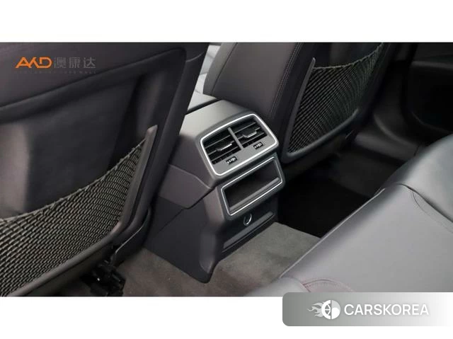 Audi A6 (import) 2022 Черный из Китая, фото 5