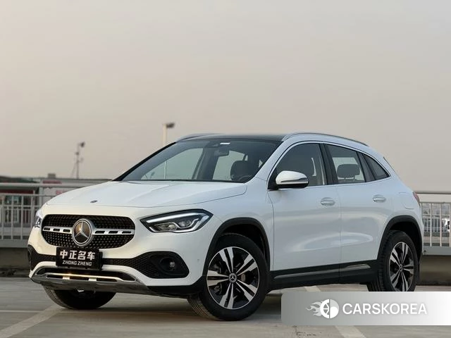 Mercedes-Benz GLA 2023 Белый из Китая, фото 5